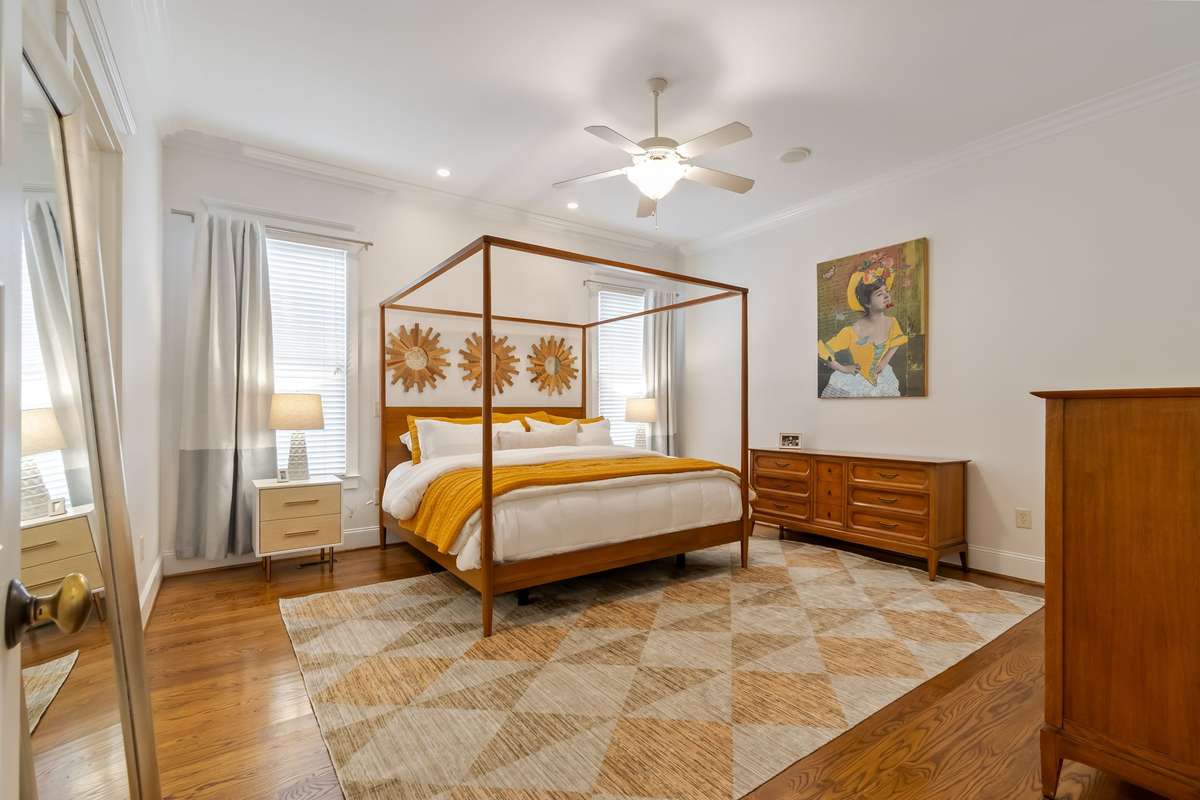 Generously sized primary suite on main....