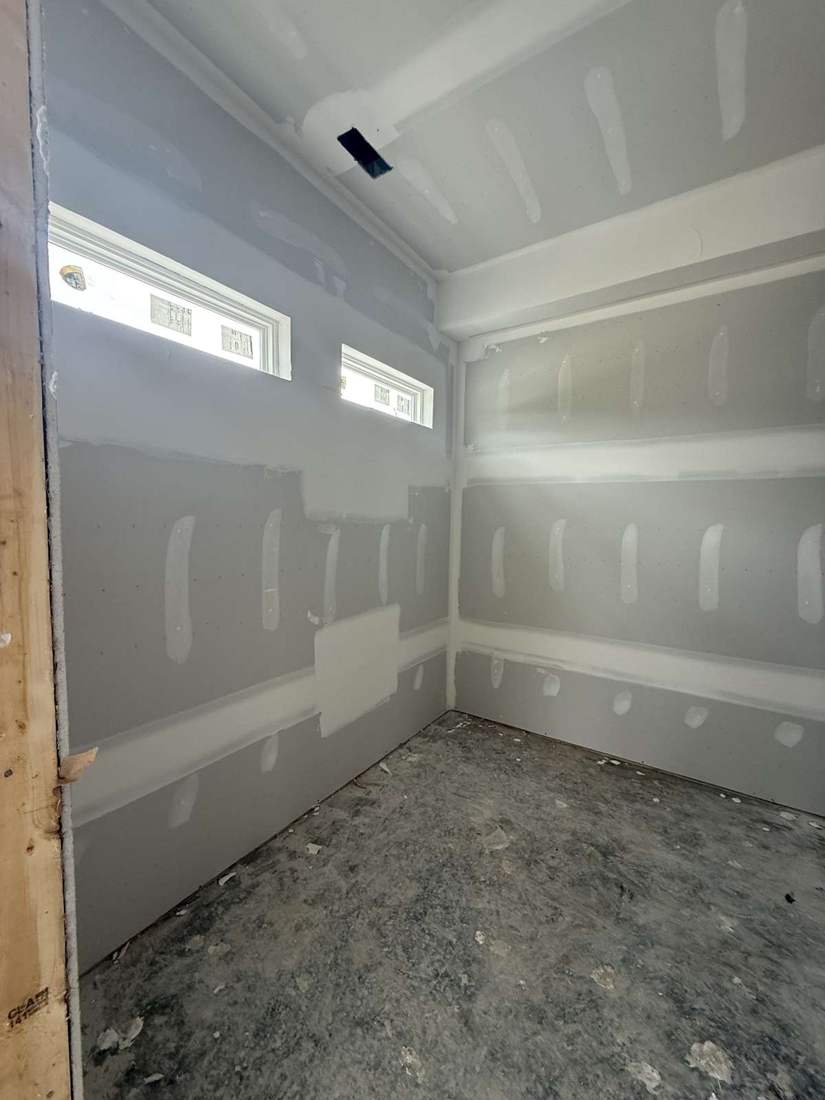 Home offers a large walk in pantry.