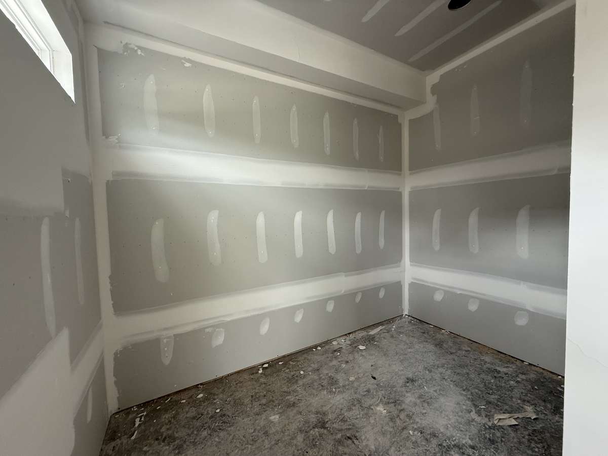 Home offers a large walk in pantry.