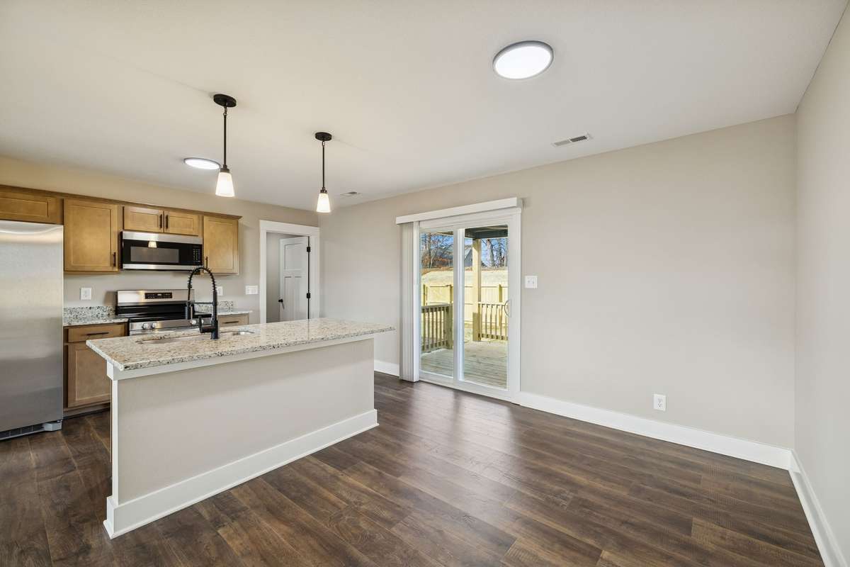 Sample pictures from a previous build showing the Carter Floor Plan.  Materials and colors are subject to change without notice.