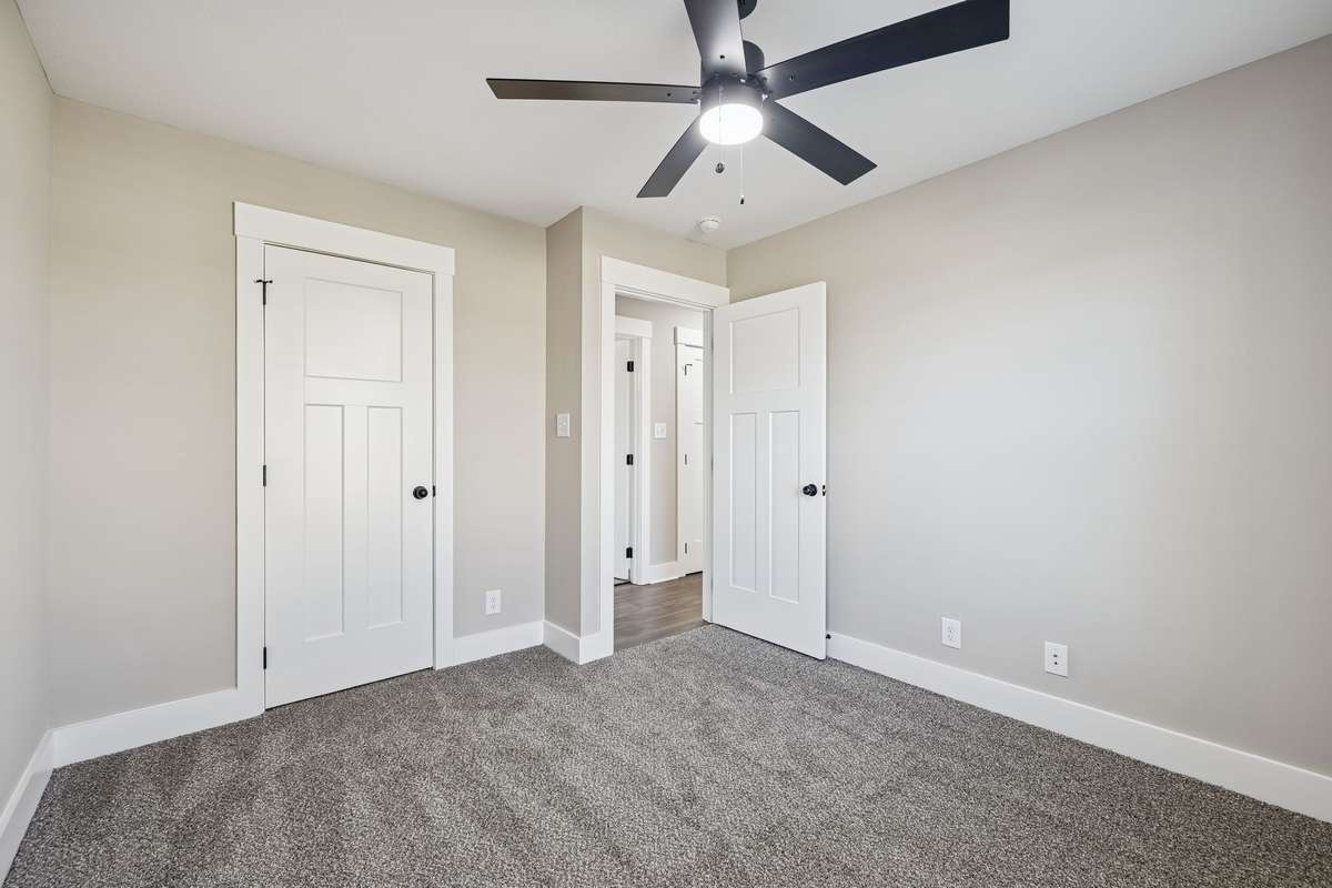 Sample pictures from a previous build showing the Carter Floor Plan.  Materials and colors are subject to change without notice.