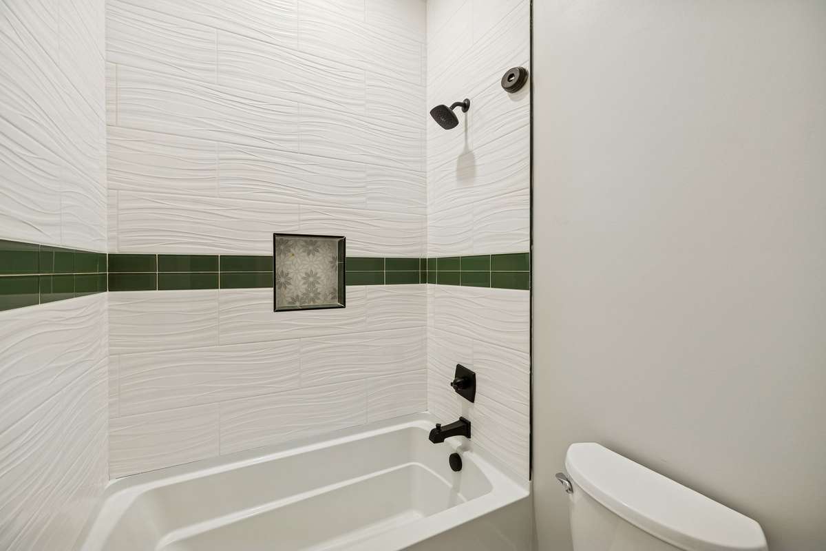 Your guest bathroom also features a tiled combo tub & shower. 763 Thompson Creek Rd. Shelbyville, TN 37160