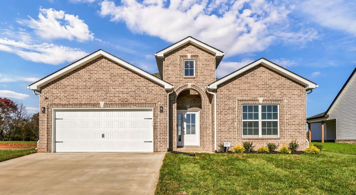 sample photos of home plan ONLY. Finishes may vary.