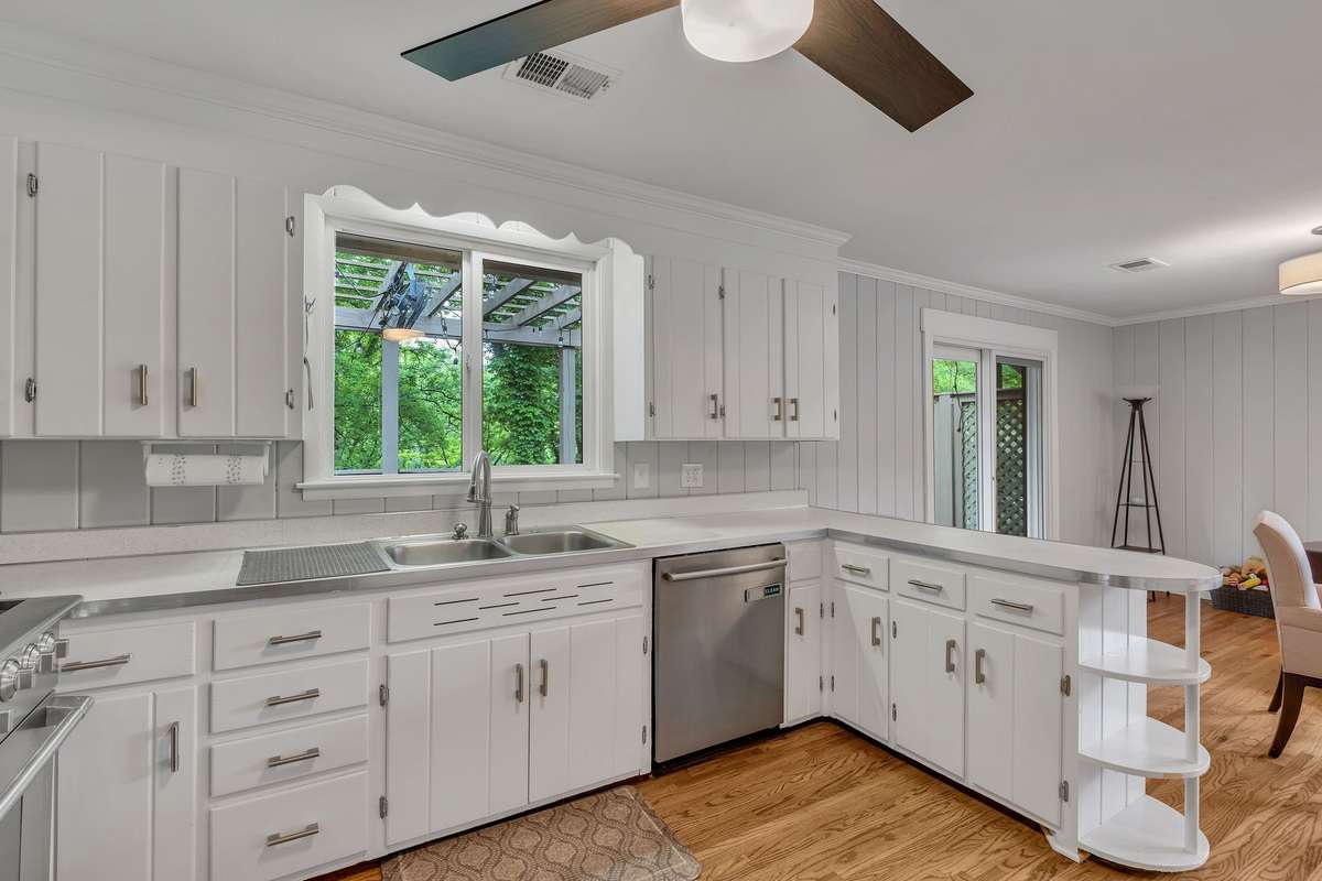 Kitchen Opens up to Family Area