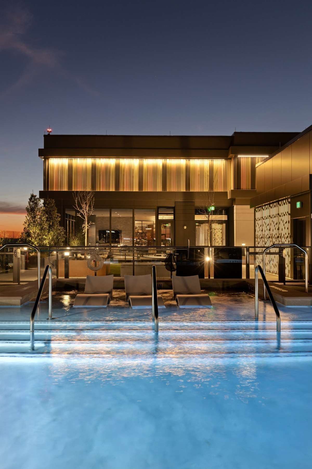 Level 29 | Pool