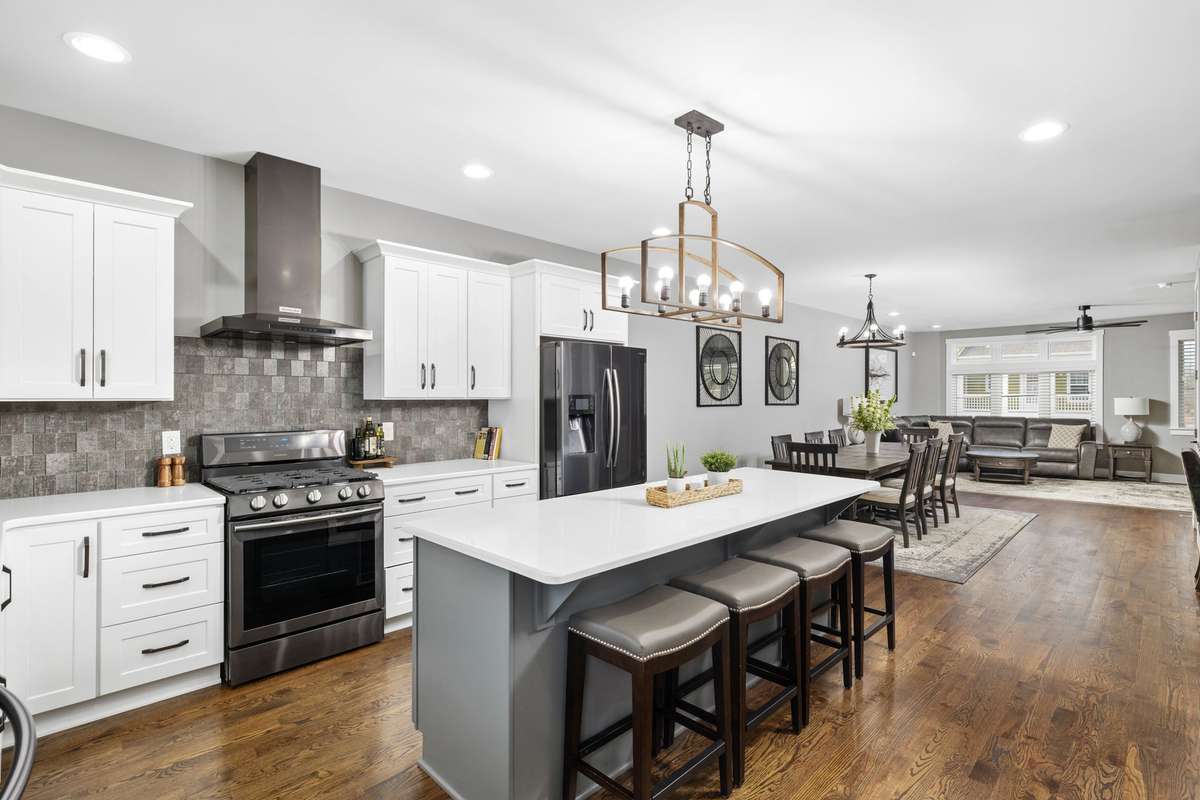Gas cooktop is included in this chef's kitchen.