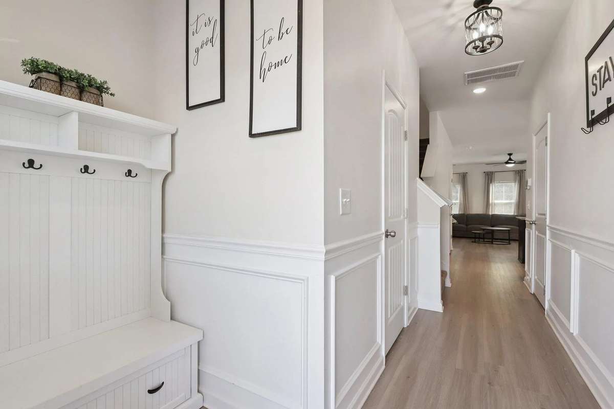 Beautiful entry way with a mud area.
