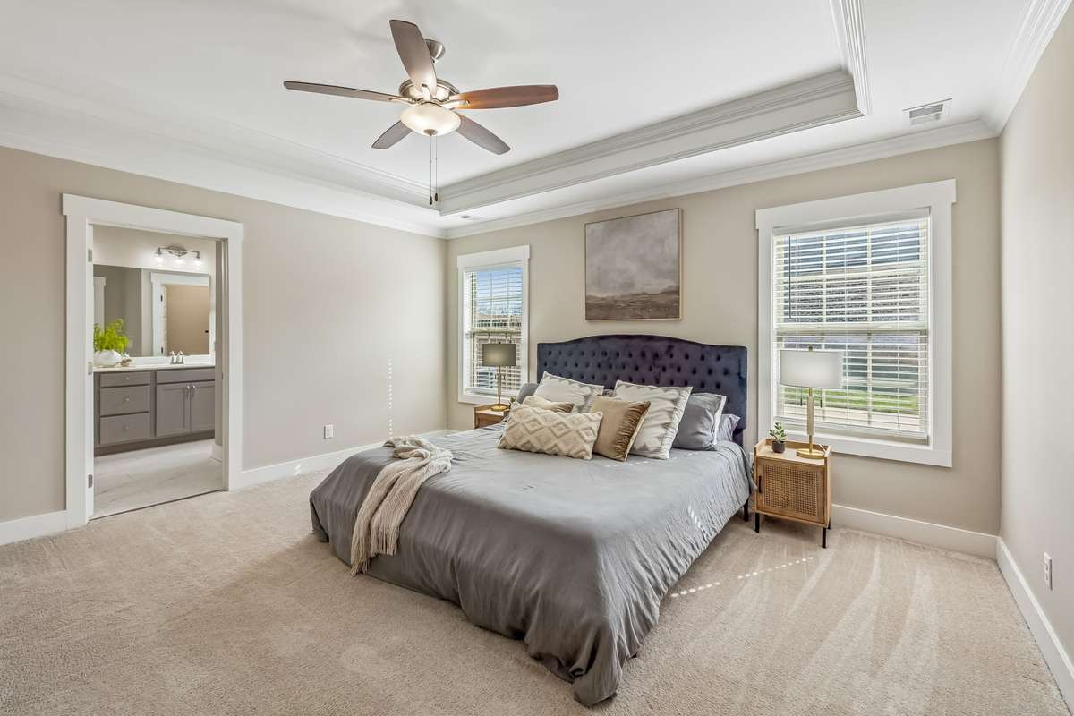 ANOTHER VIEW OF THIS SUITE