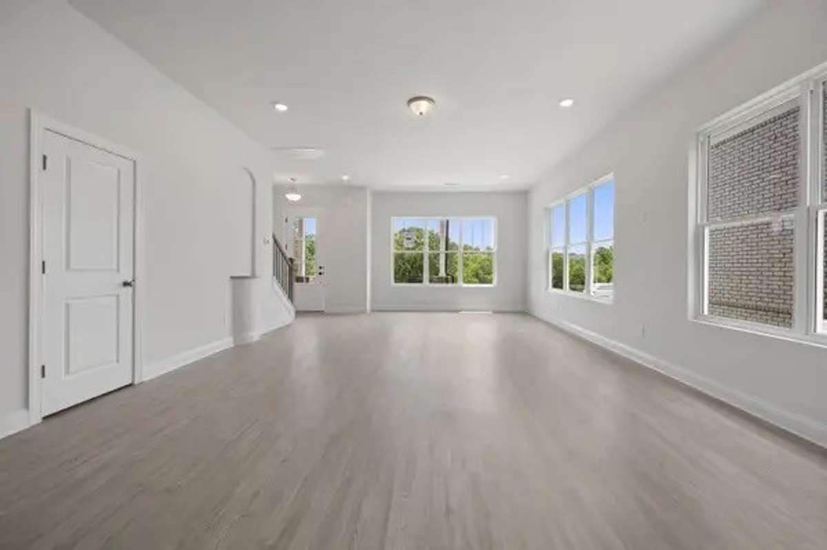 EXAMPLE PHOTO OF SIMILAR FLOORPAN THAT RECENTLY CLOSED.