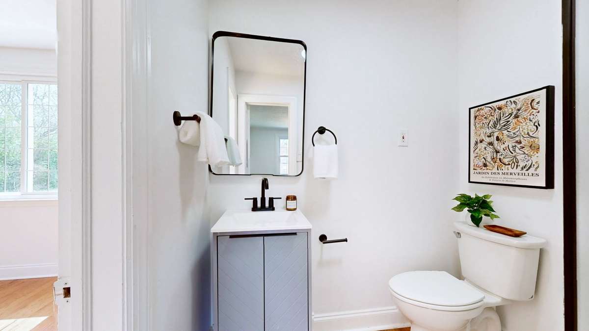 Bathroom #2