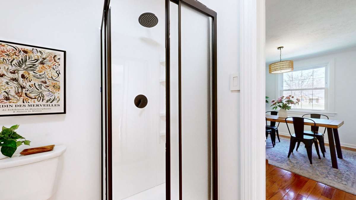 Bathroom #2