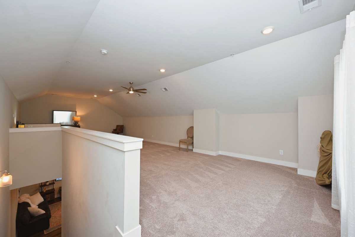Bonus Room