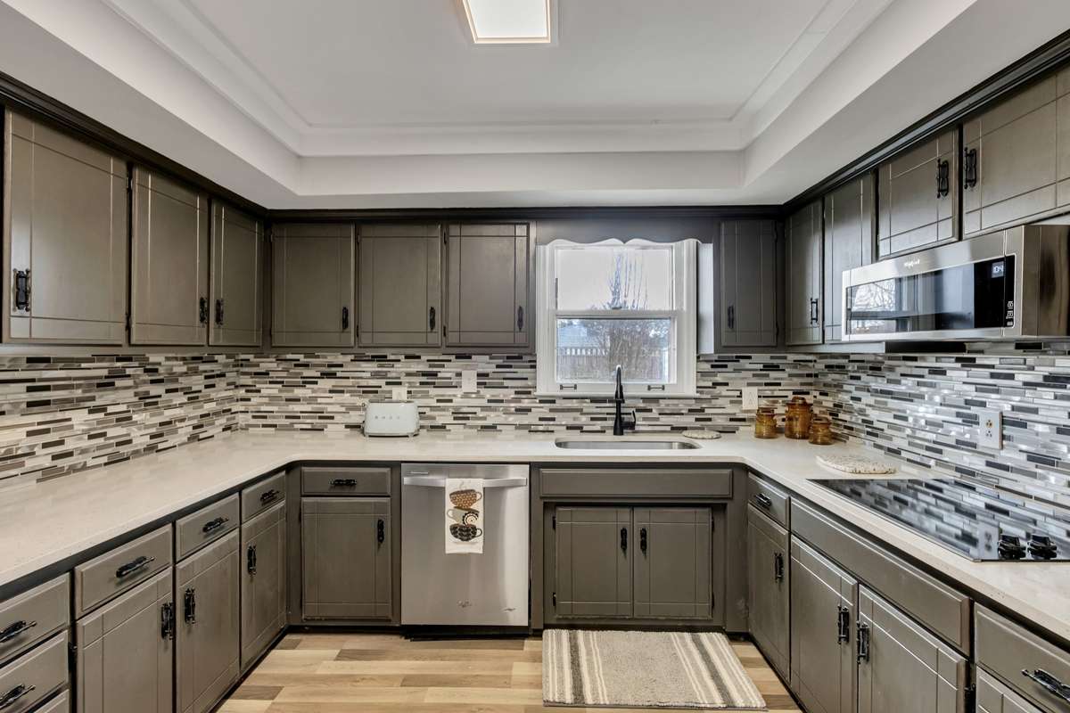 Beautifully chromatically decorated  throughout the house- modern yet warm and inviting.