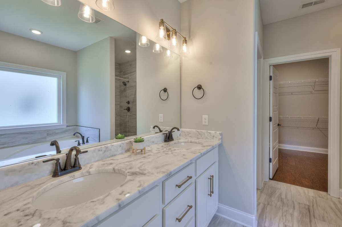 Primary Bath- Double Vanity