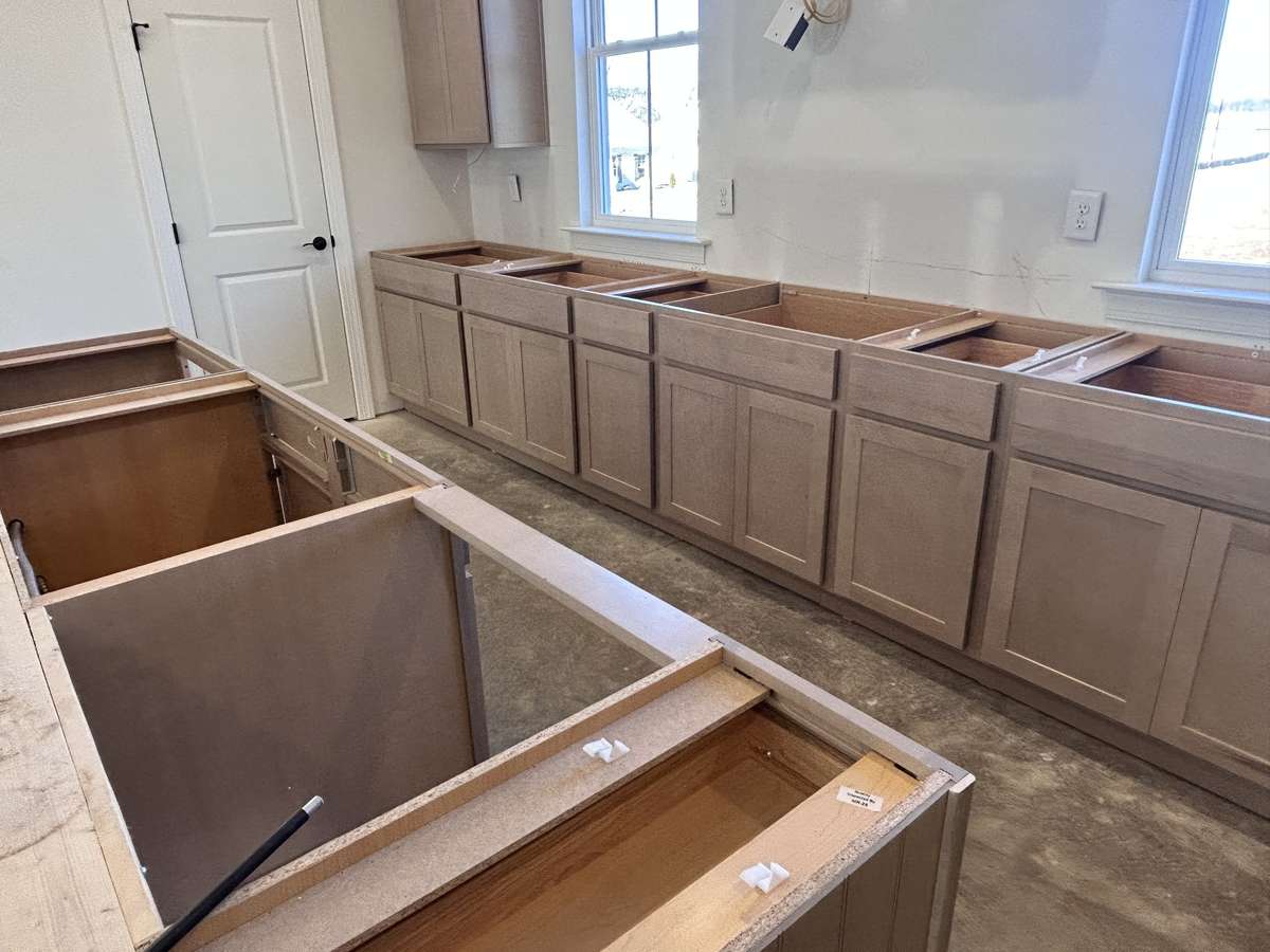 Loads of Cabinet space in this kitchen