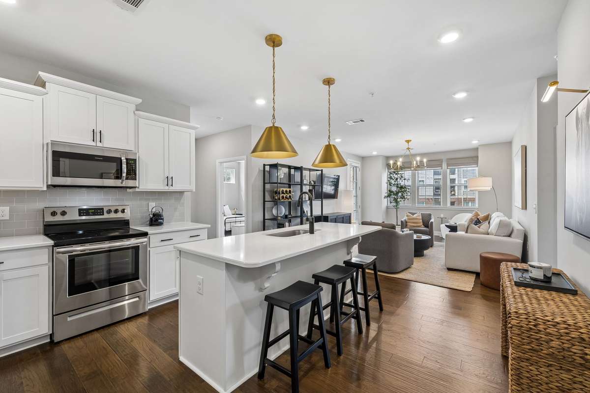 Great kitchen/living room combo!  Terrific for entertaining!