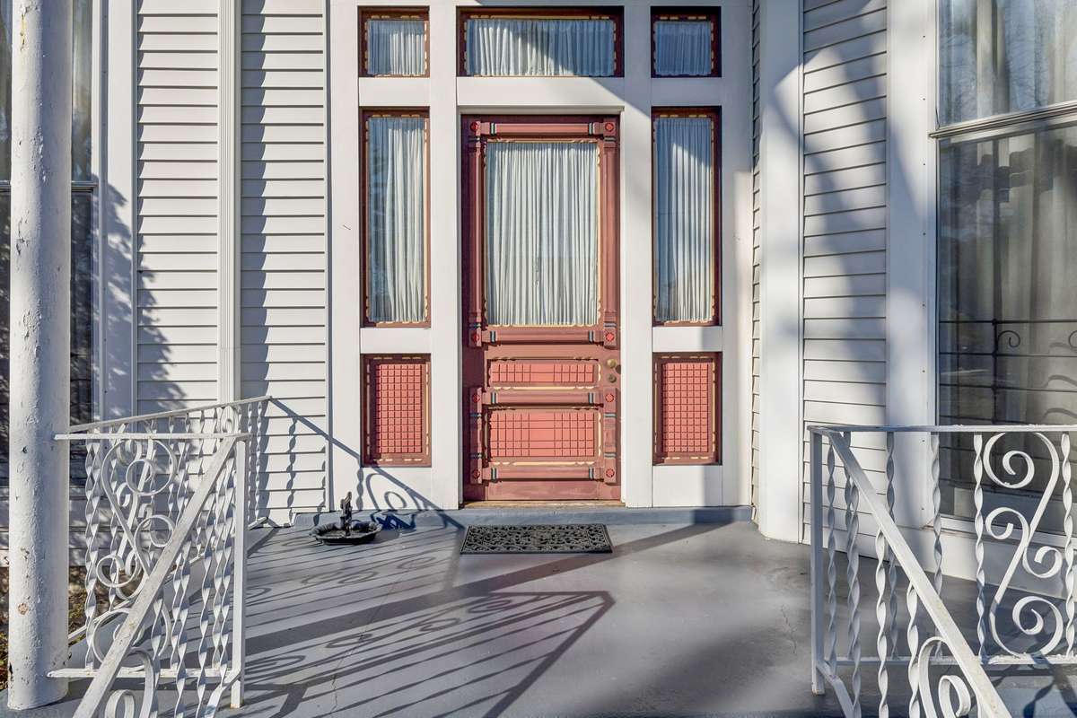 Many notable Nashvillians have passed through this whimsical door