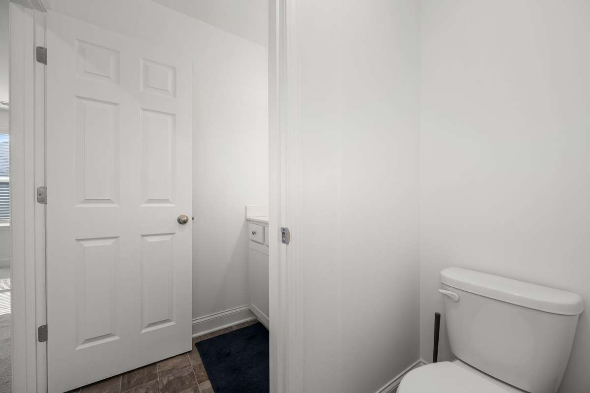 Jack 'n Jill bathroom upstairs!