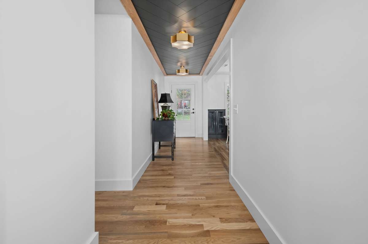 Entry foyer with view to back door