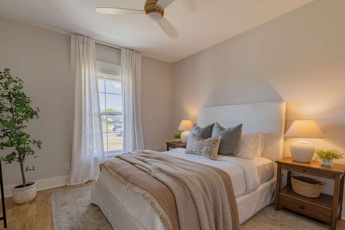 Downstairs 2nd Bedroom