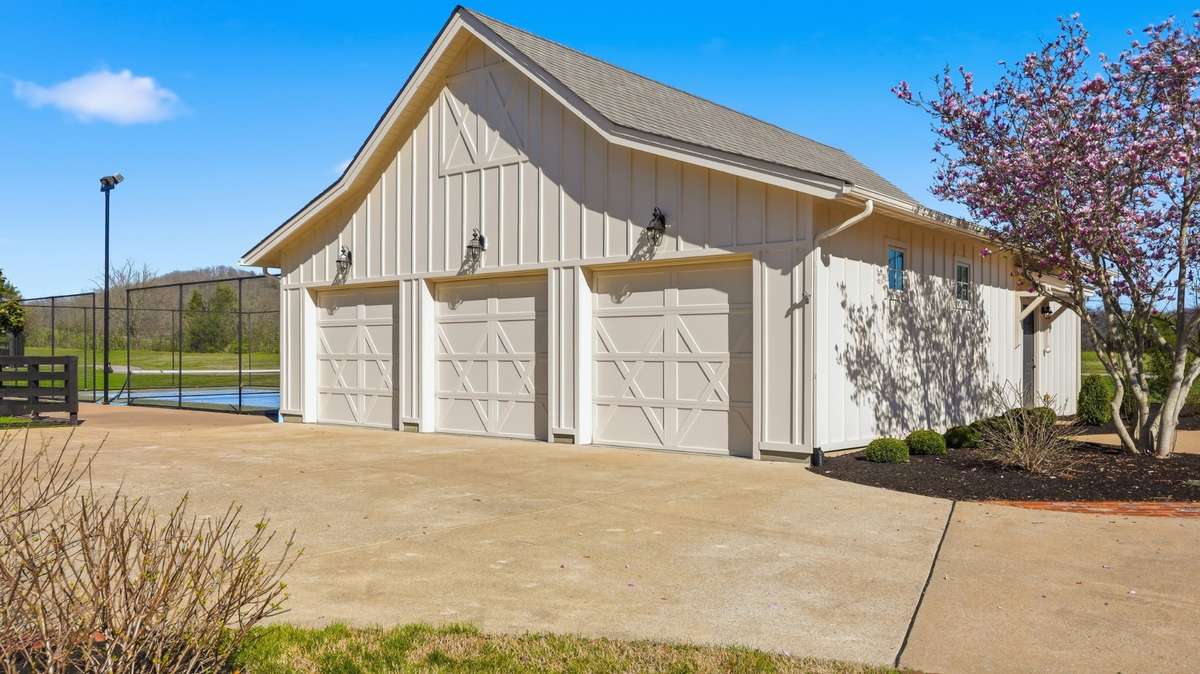 3-car garage