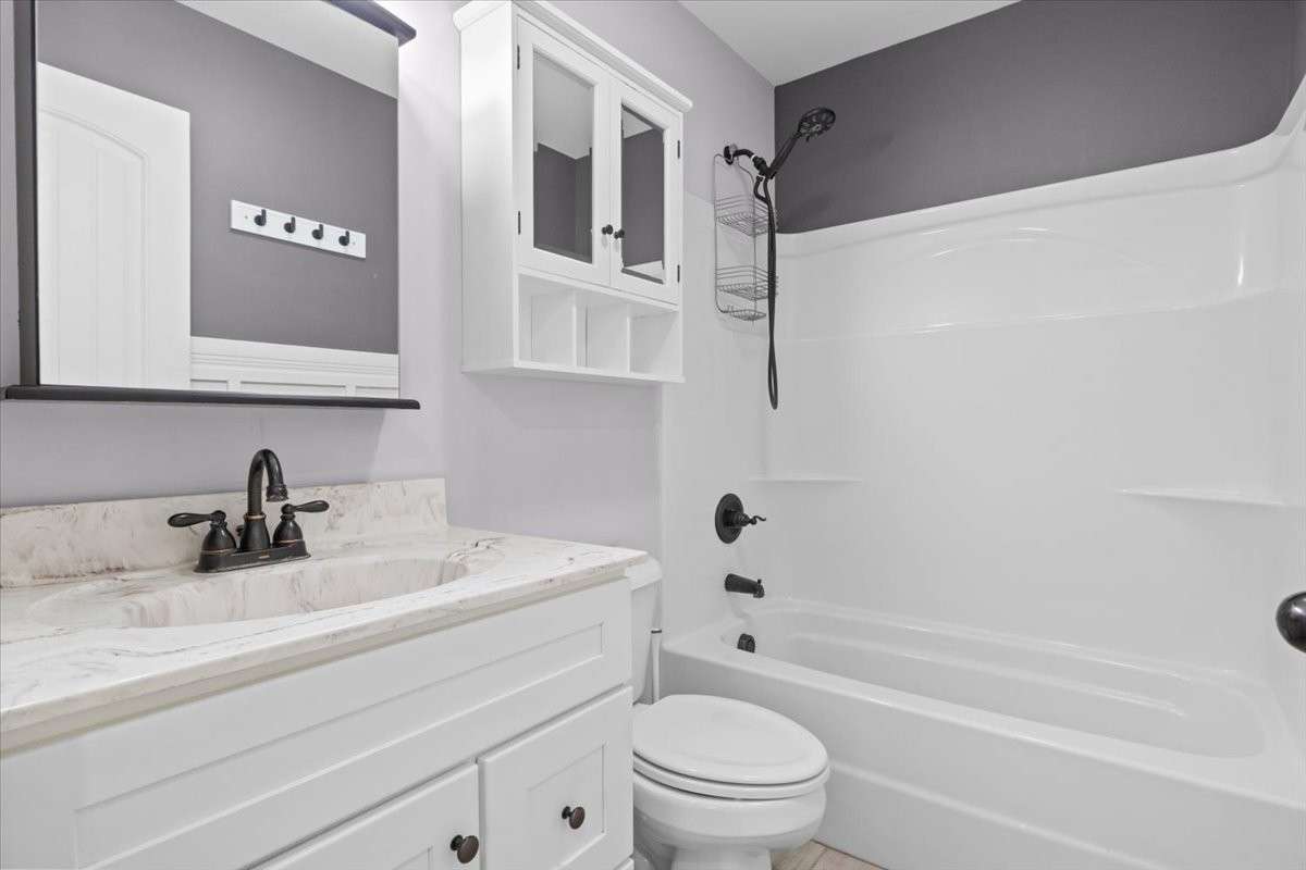 Guest Bathroom