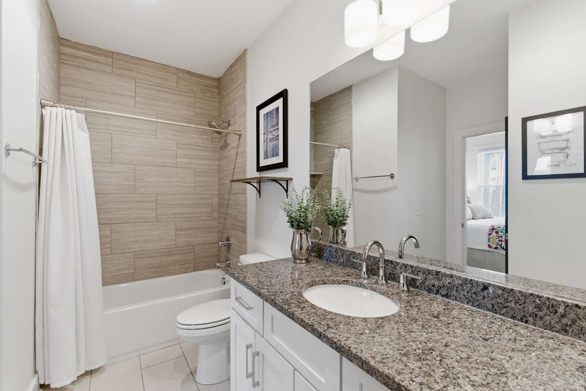 Full Bathroom #1 (downstairs)