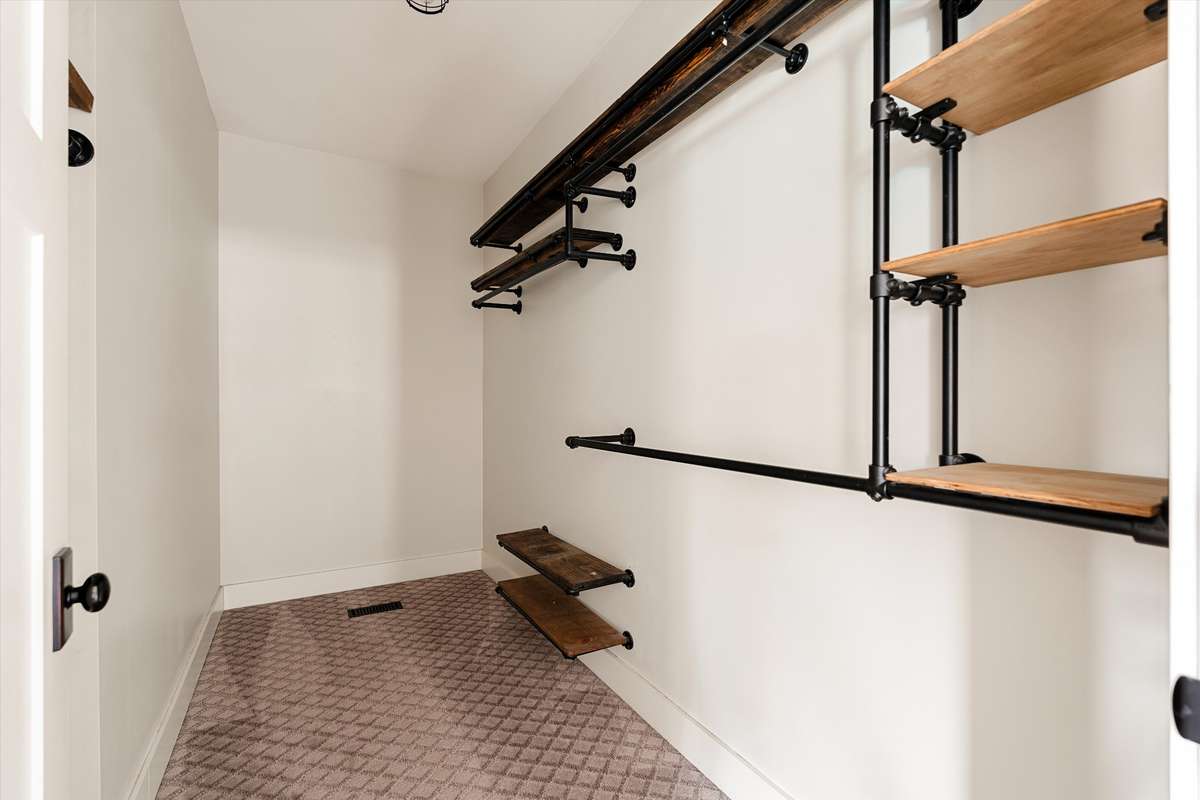 Large primary bedroom closet