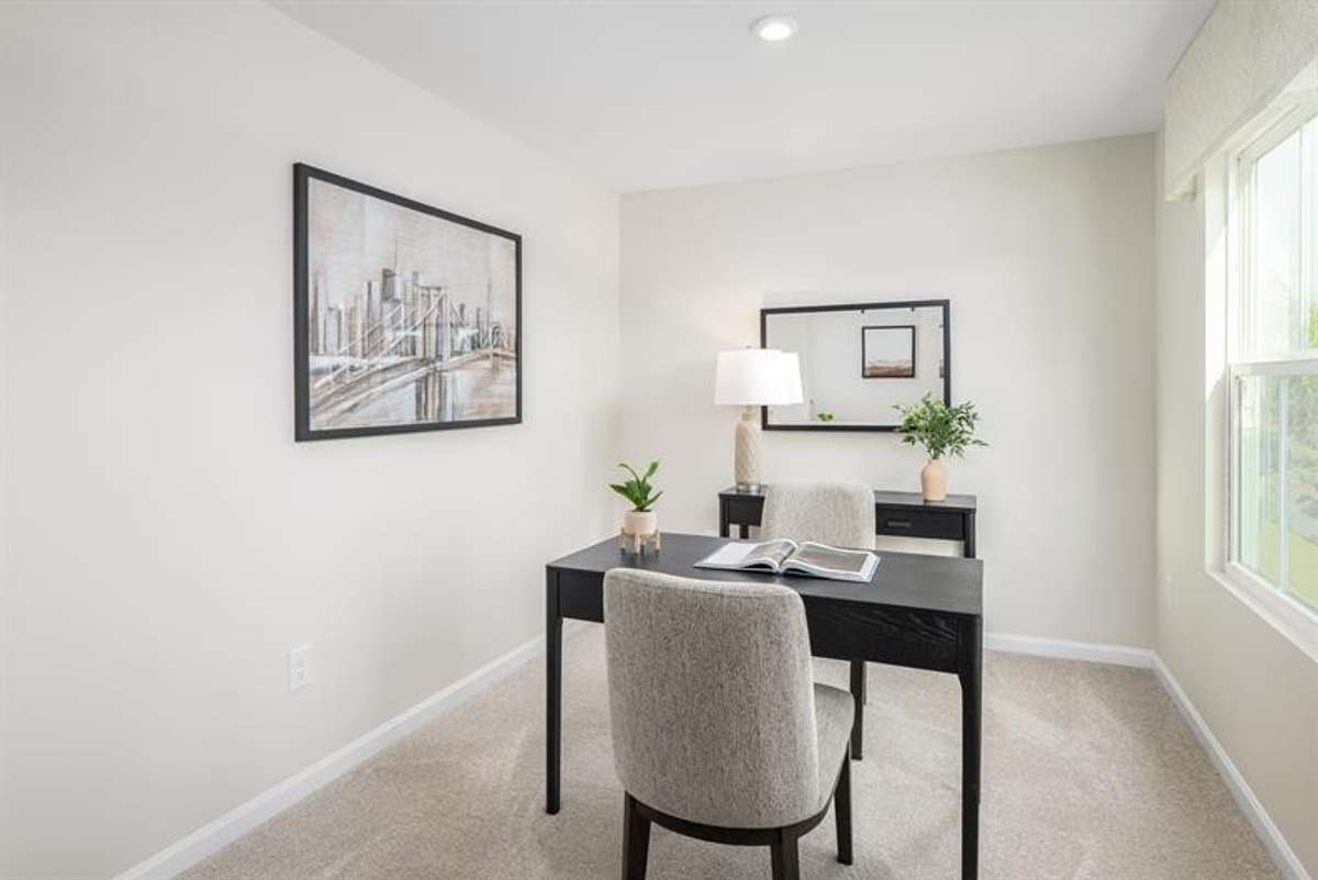 Flex Room off Entry Hallway