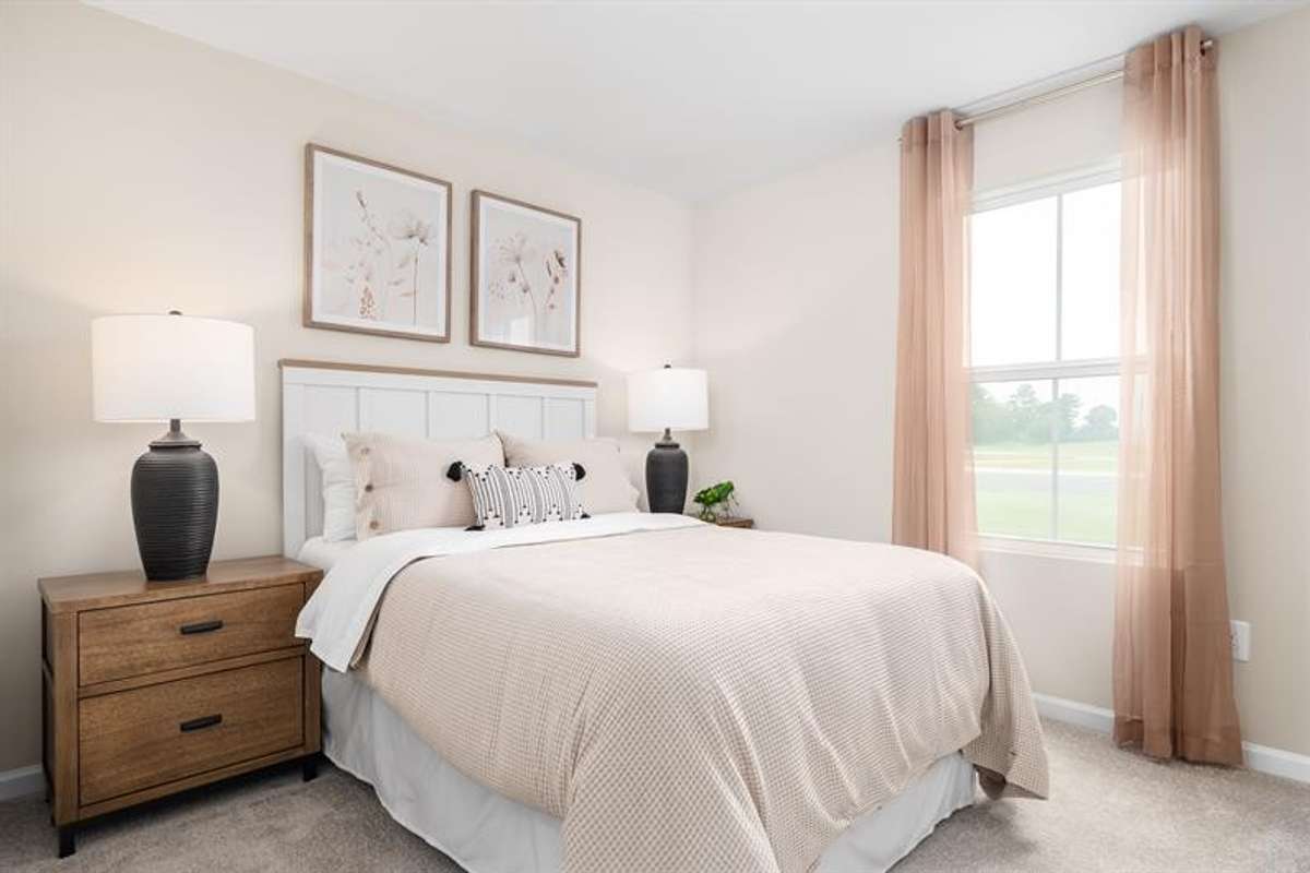 First Floor Bedroom - Bedroom #5