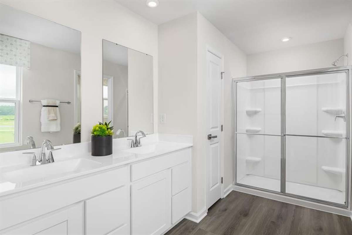 Owners' Bathroom