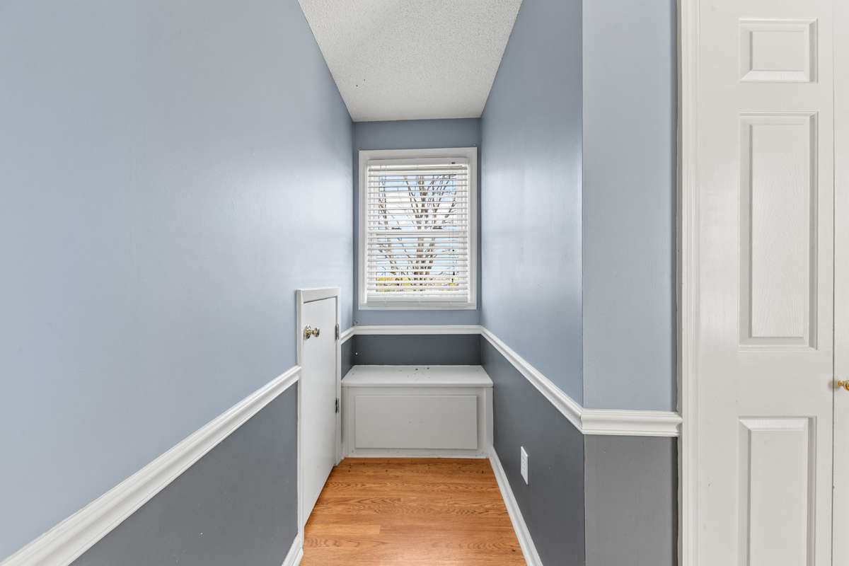 Window seat