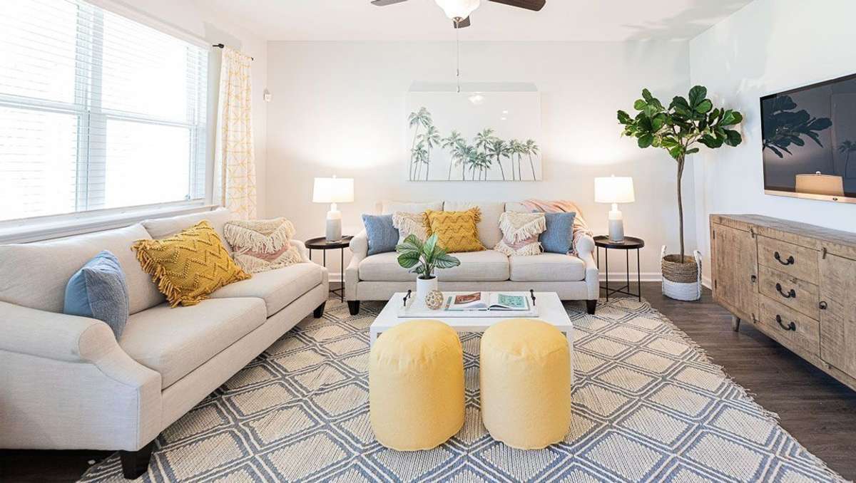 Ceiling fan not included or blinds.
Home Similar but not the same