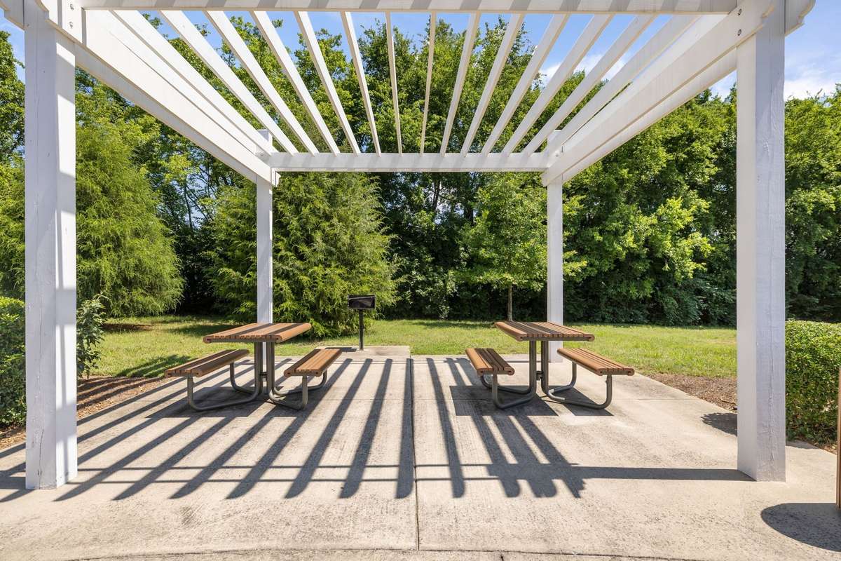 One of the picnic areas included as part of the Ashcrest amenities.