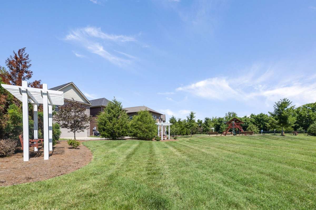 Common space located just behind 334 Cornelius Way, Hendersonville, TN.