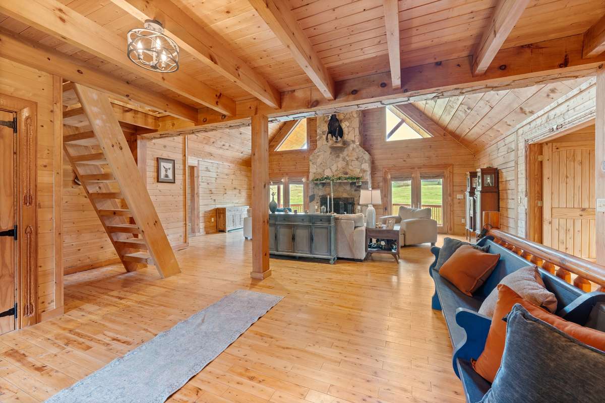 Wide and warm entryway allows plenty of guests to enter and store their things.