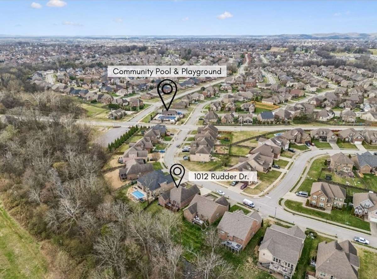 Beautiful community with pool! 1012 Rudder Drive, Spring Hill, TN 37174