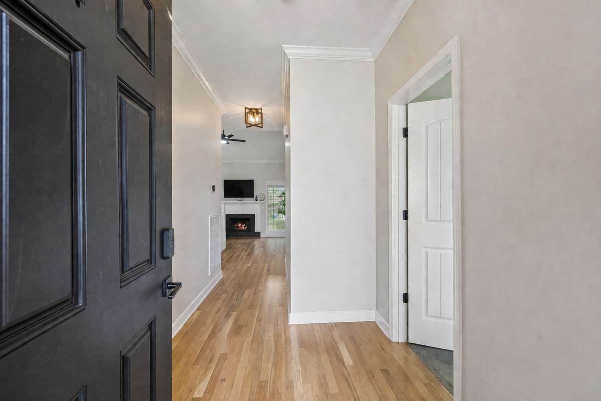 Beautiful entryway with crown molding & hardwood floors. 1012 Rudder Drive, Spring Hill, TN 37174