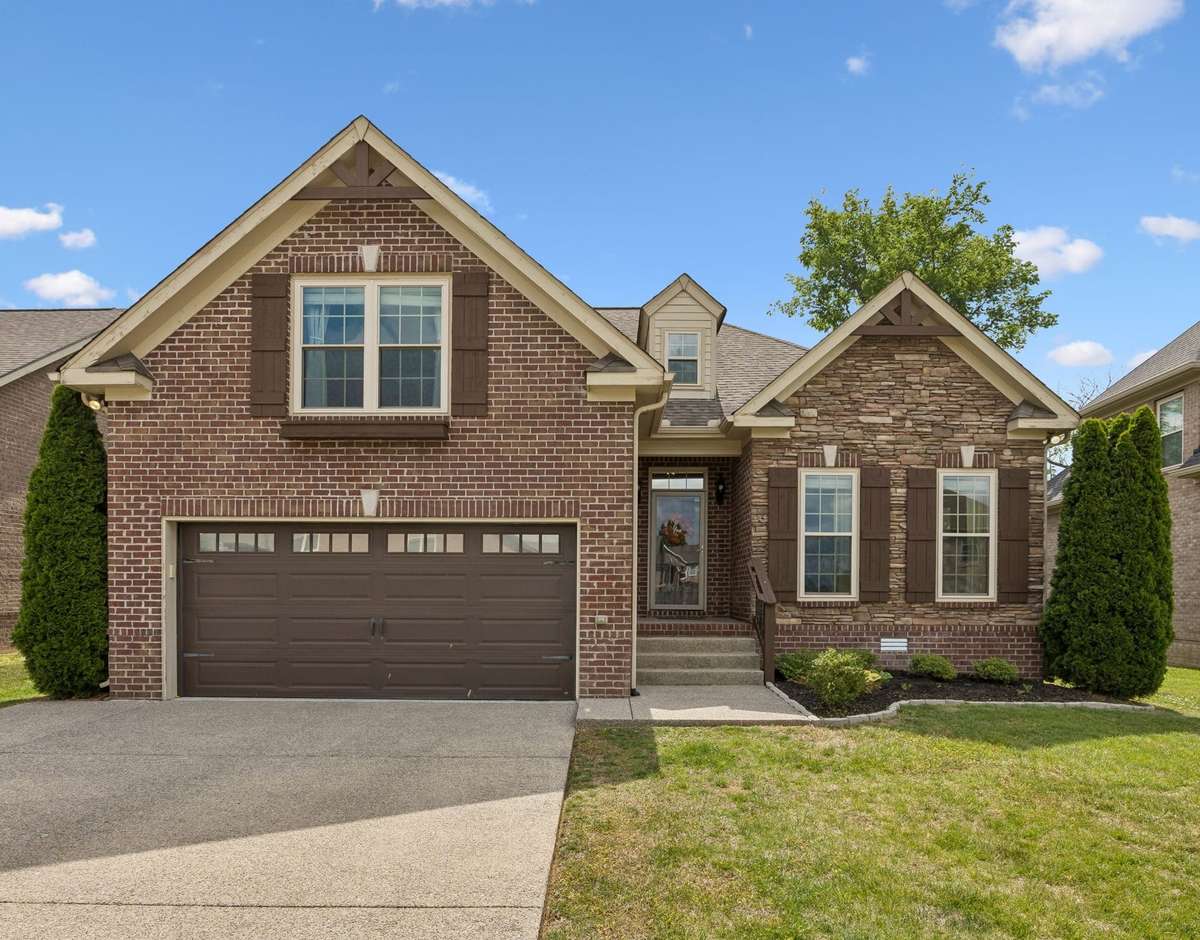 Gorgeous home! 1012 Rudder Drive, Spring Hill, TN 37174
