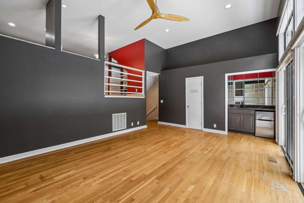 Only steps away from the kitchen!