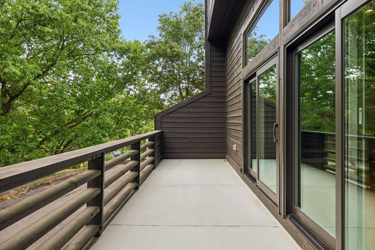 Deck off the livingroom