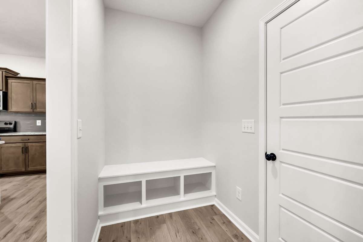 Example Photos, colors and materials may vary