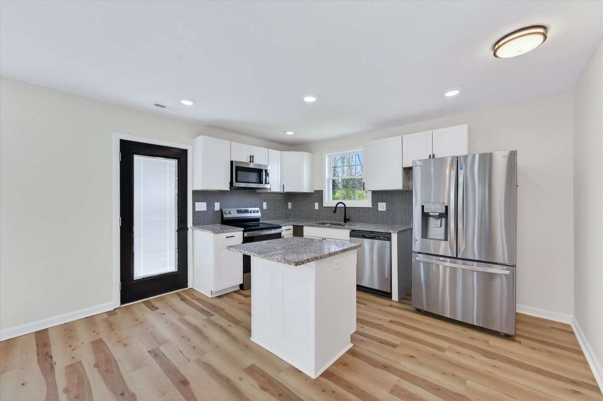 All stainless steel appliances