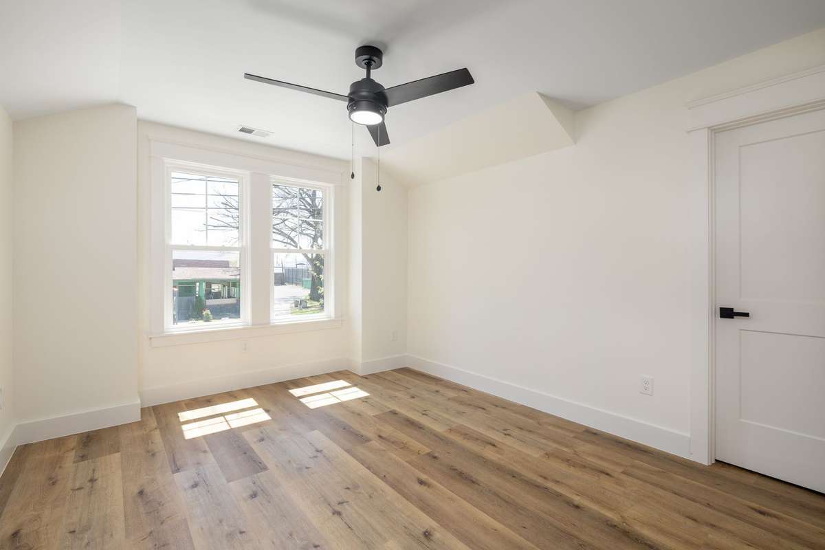 Third bedroom upstairs with a view!