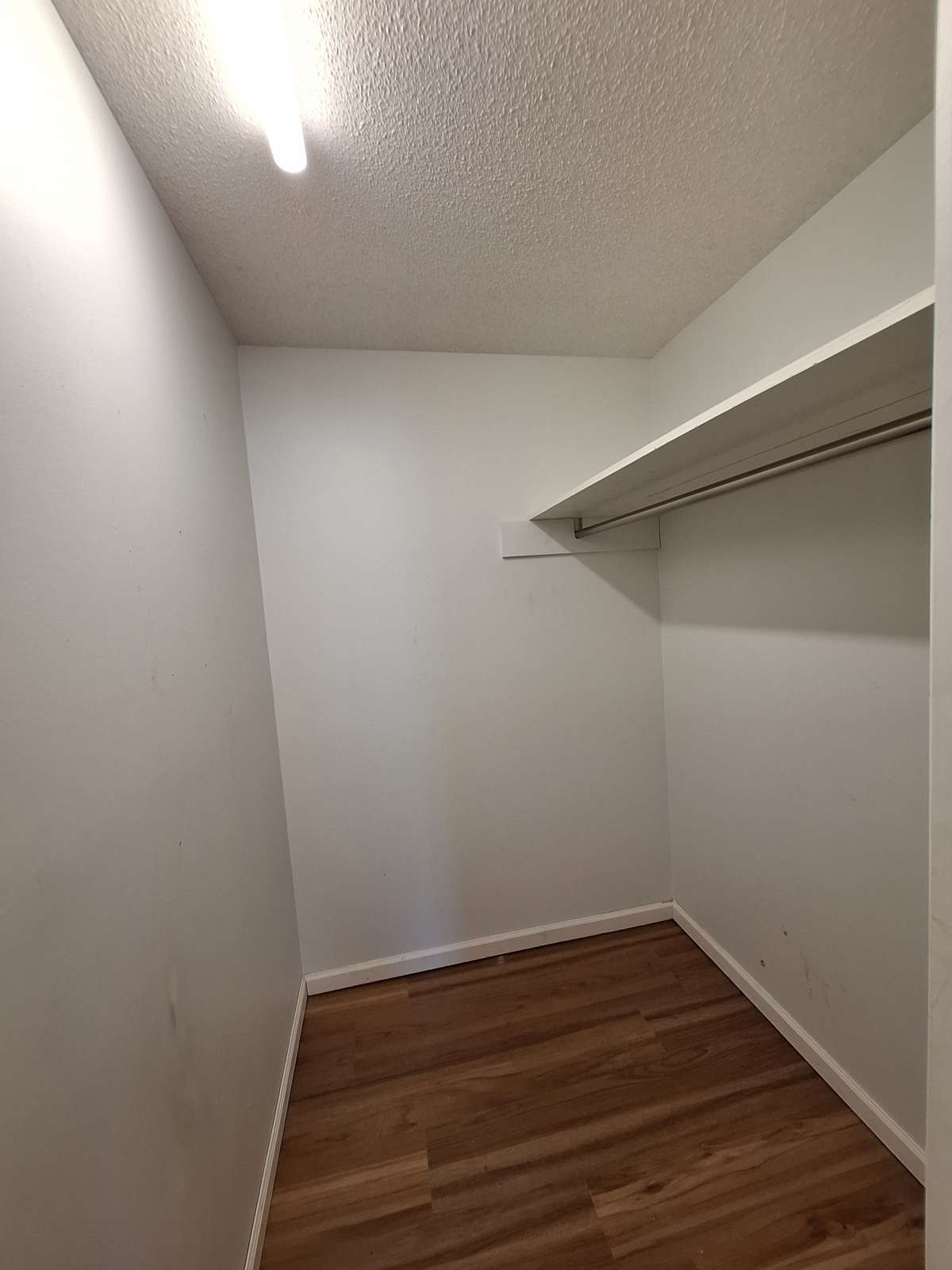 WOW!! it has a true walk-in closet too!!