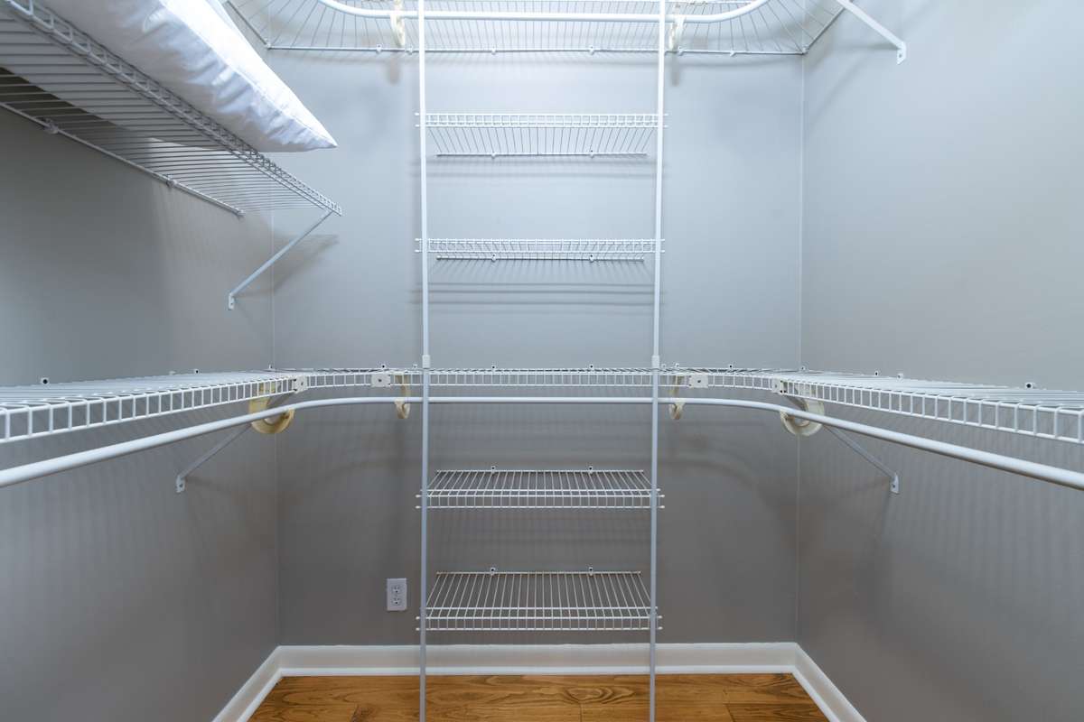 Walk in Closet