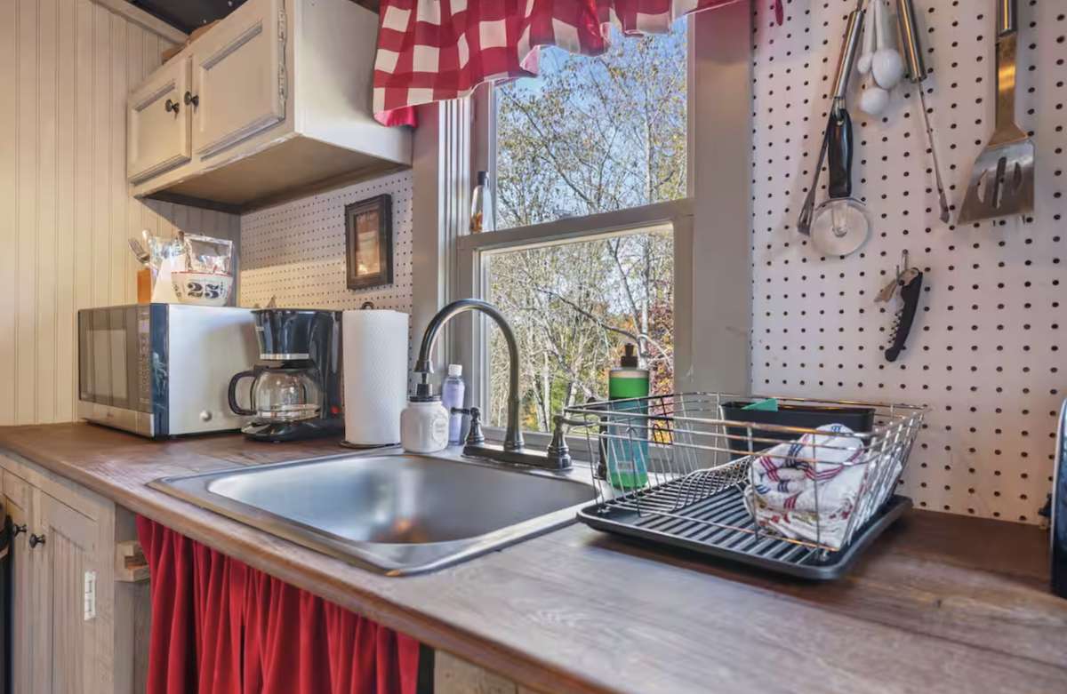 Kitchenette