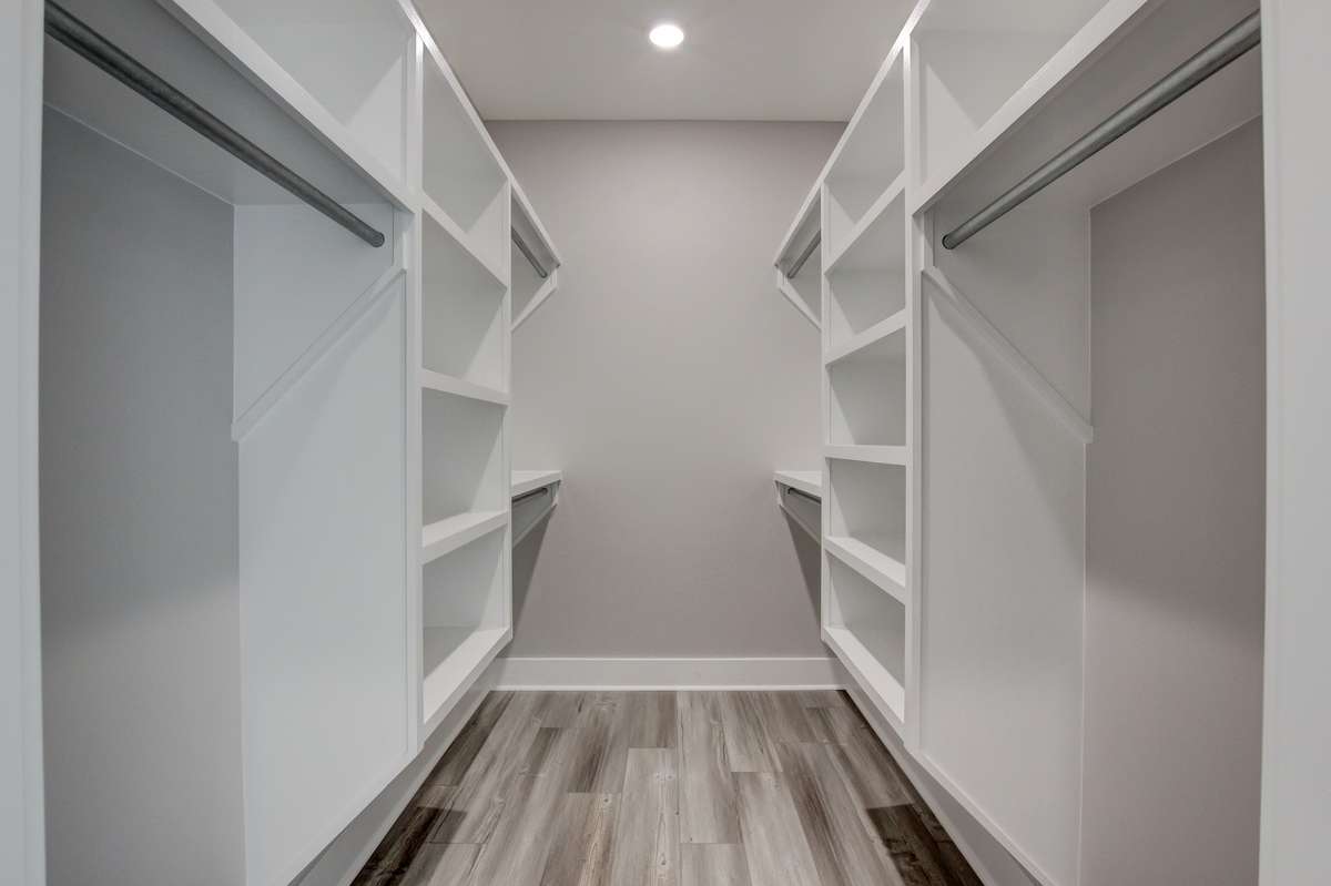 His/Hers Closet 4