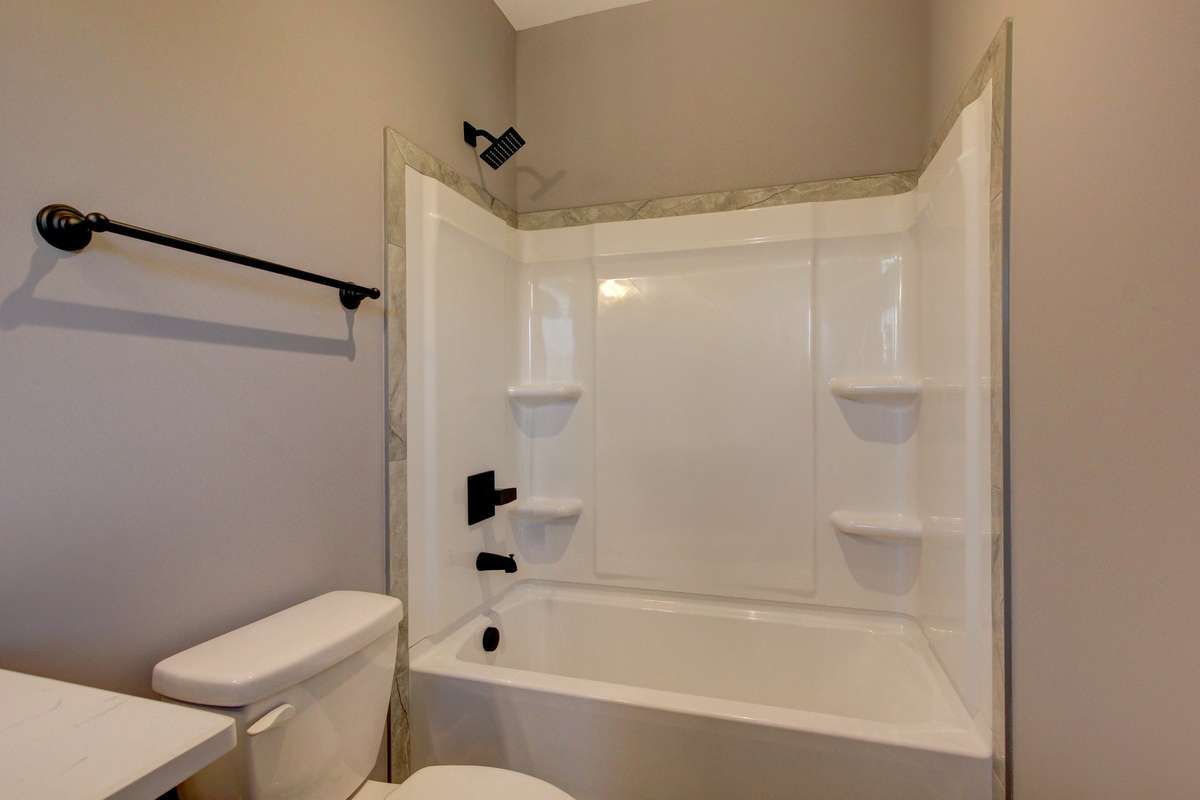 Bedroom 2 Full Bathroom II