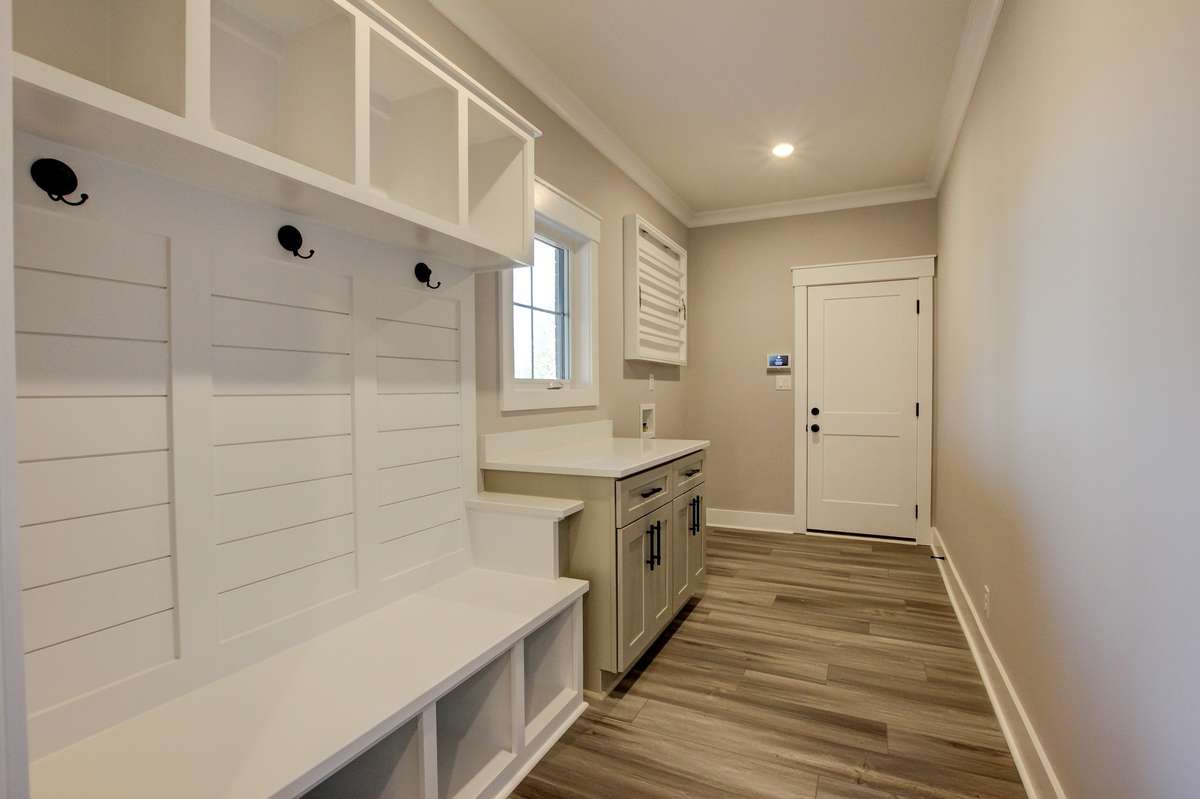 Laundry/Mud Room